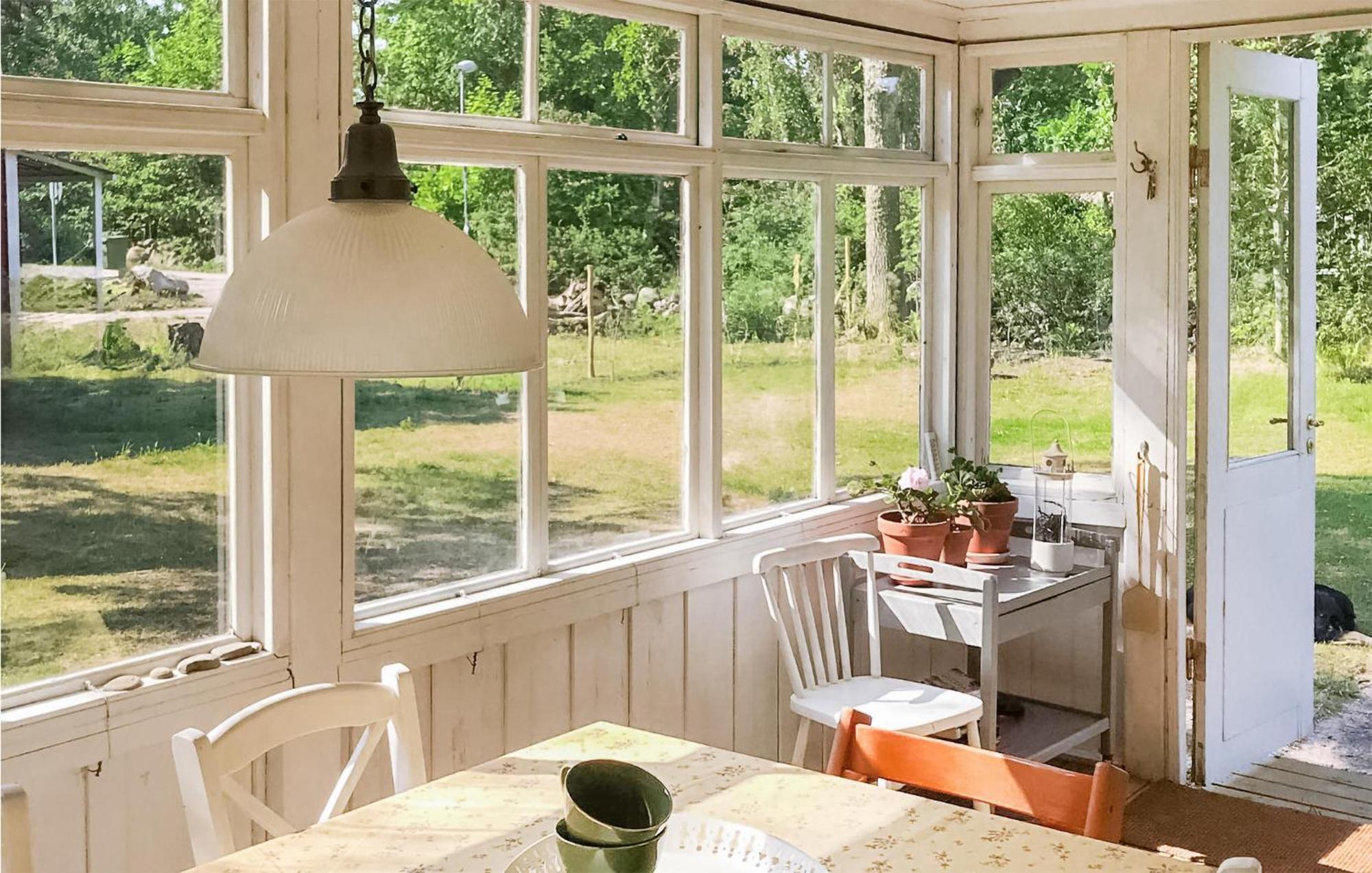 Amazing Home In Faerjestaden With Kitchen ภายนอก รูปภาพ